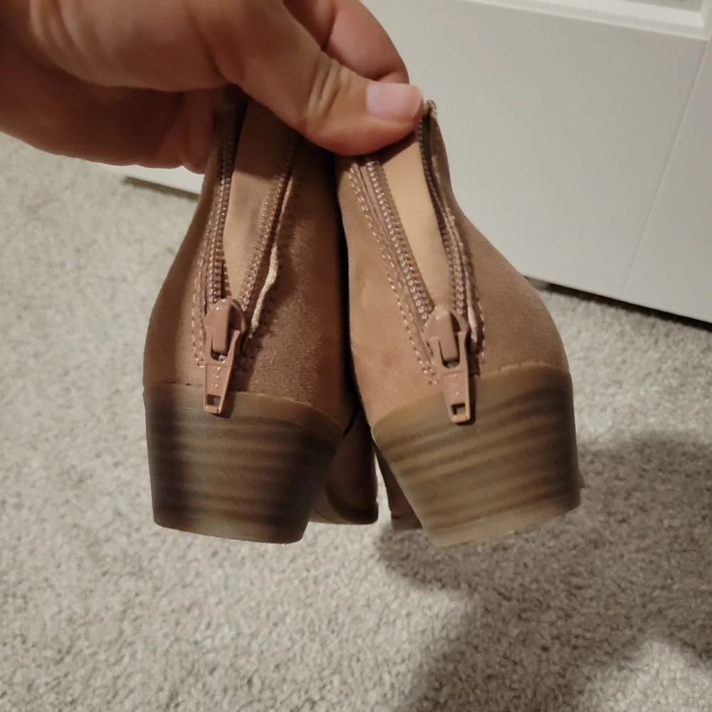 Booties - Picture 7 of 8
